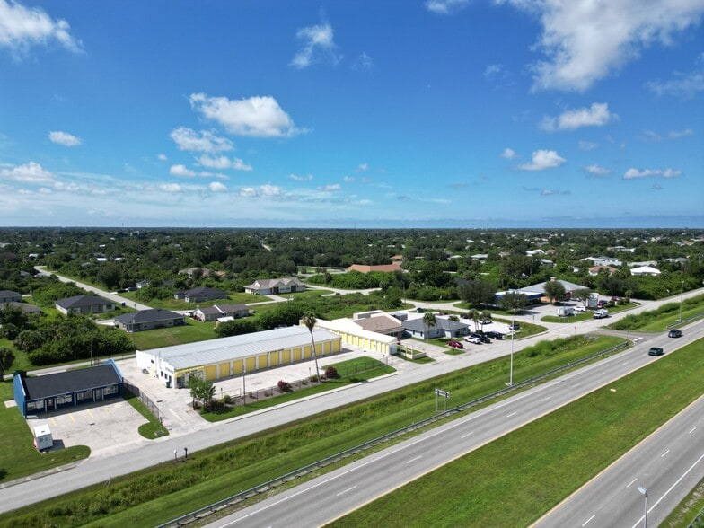 More Photos Of 3985 S Access Rd, Englewood Self Storage For Sale