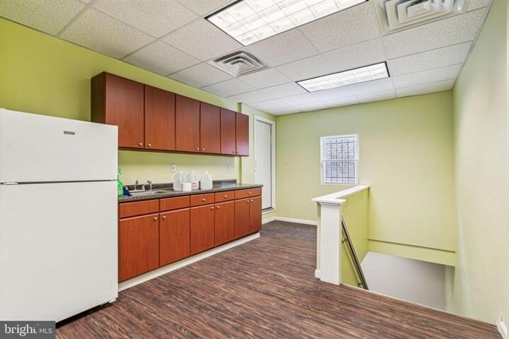More Photos Of 5620 N 5th St, Philadelphia Storefront Retail Office For Sale