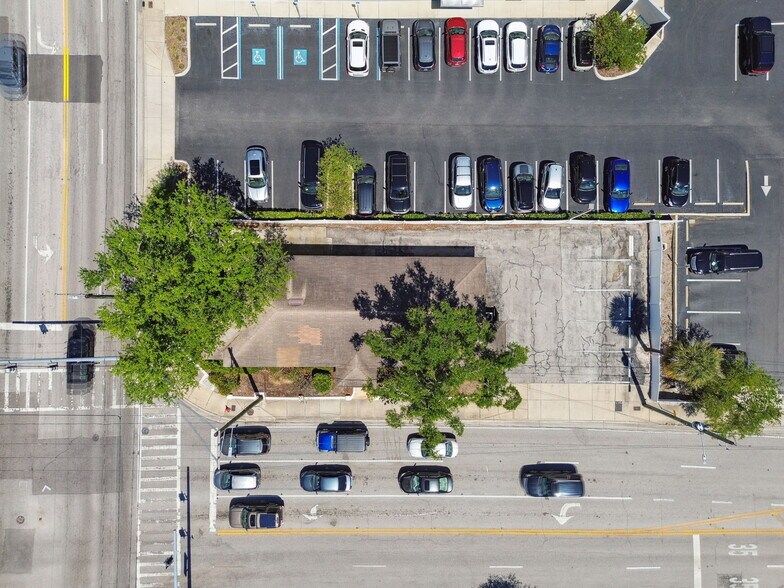 More Photos Of 3019 W Azeele St, Tampa Loft Creative Space For Sale