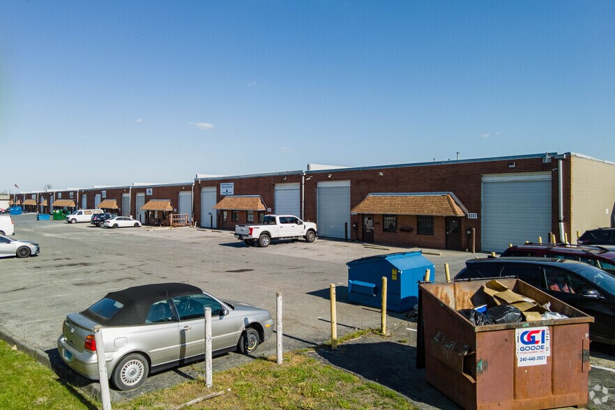 More Photos Of 8147-8181 Penn Randall Pl, Upper Marlboro Warehouse For Lease
