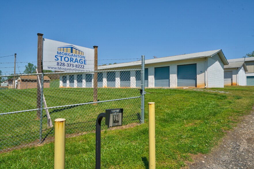 More Photos Of 3495 NC 18 S, Morganton Self Storage For Sale