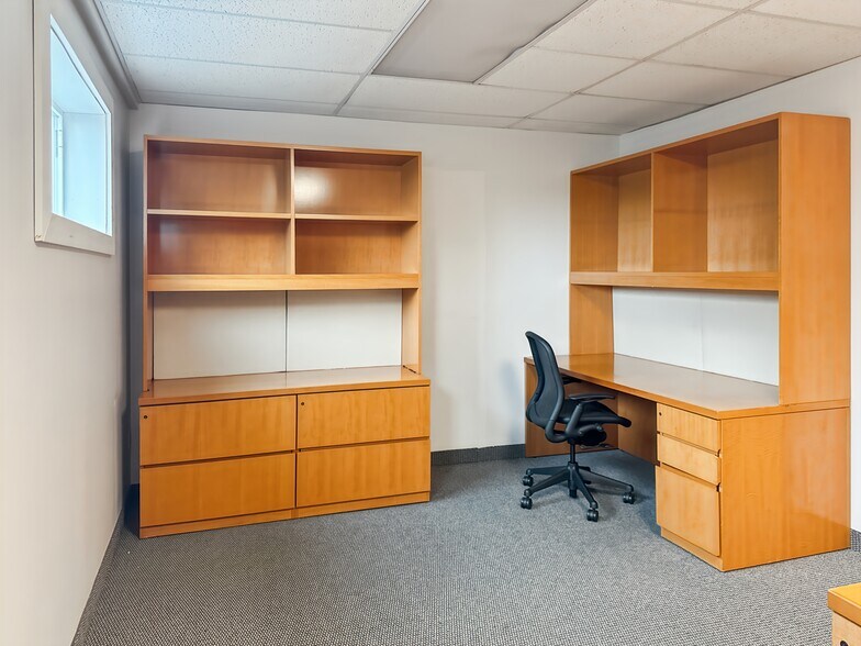 More Photos Of 222 Post Rd, Fairfield Coworking Space