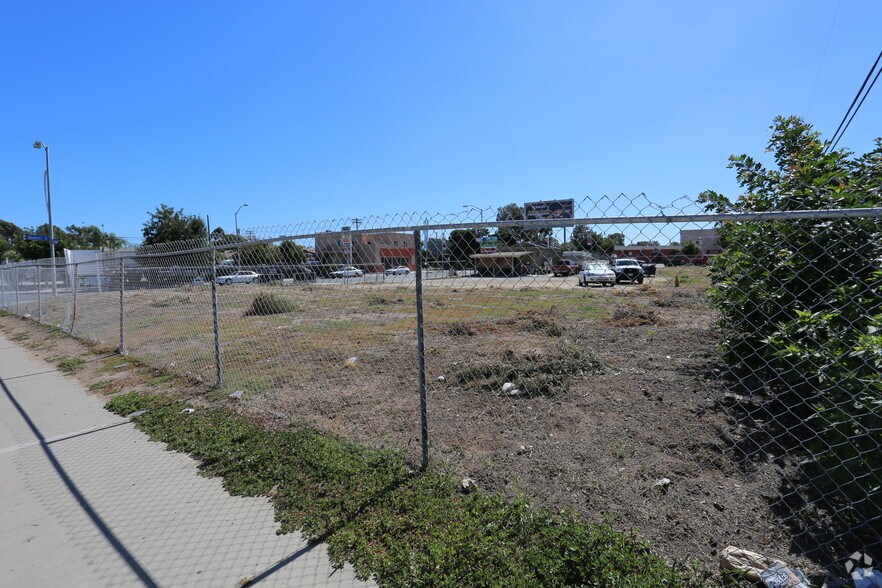 More Photos Of 4112 Market St, San Diego Land For Sale