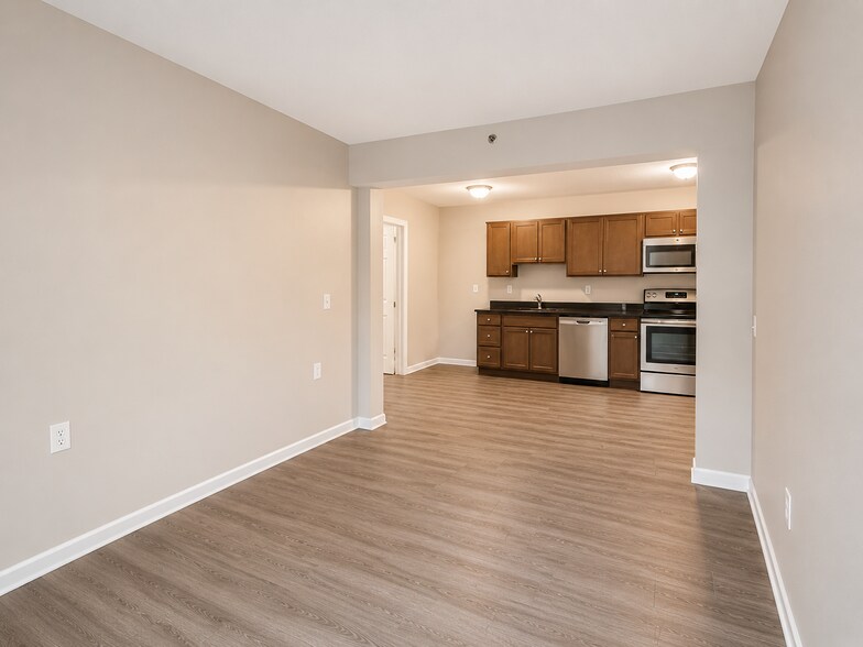 More Photos Of 82 Main St, East Hampton Apartments For Sale