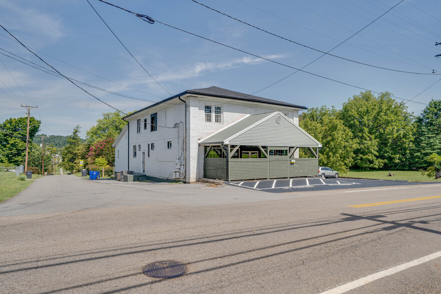 Primary Photo Of 4301 Washington Pike, Knoxville Office Residential For Sale