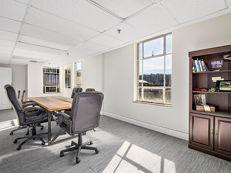 More Photos Of 22 S Pack Sq, Asheville Office For Lease