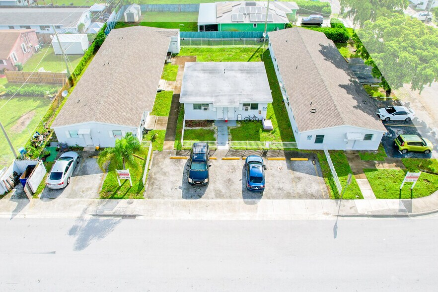 Primary Photo Of 750 NW 9th Ave, Hallandale Beach Apartments For Sale