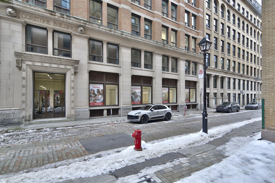 Primary Photo Of 290 St Le Moyne, Montréal General Retail For Lease