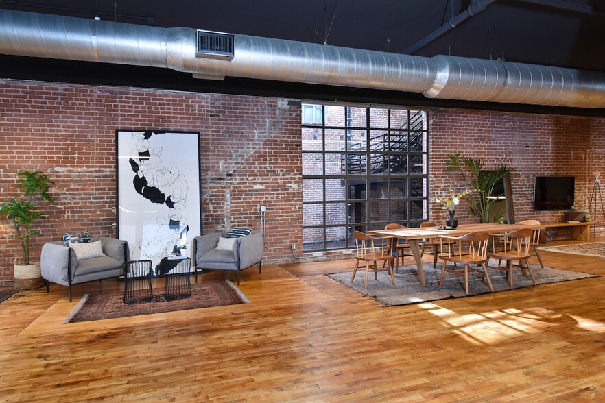 More Photos Of 500-530 Molino St, Los Angeles Office For Sale