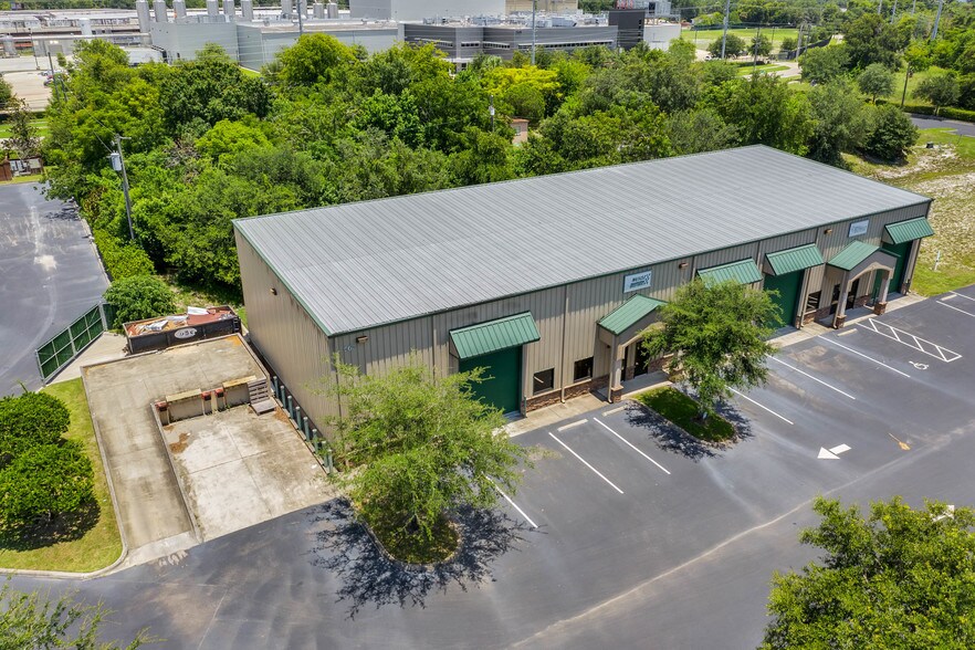 More Photos Of 0 Live Pine Cir, Apopka Warehouse For Sale