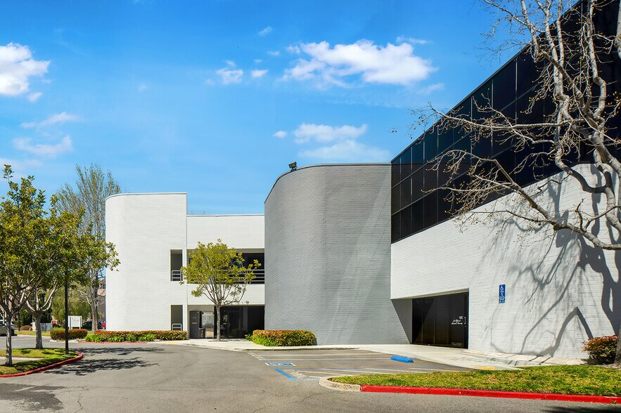 More Photos Of 30012 Ivy Glenn Dr, Laguna Niguel Office For Sale