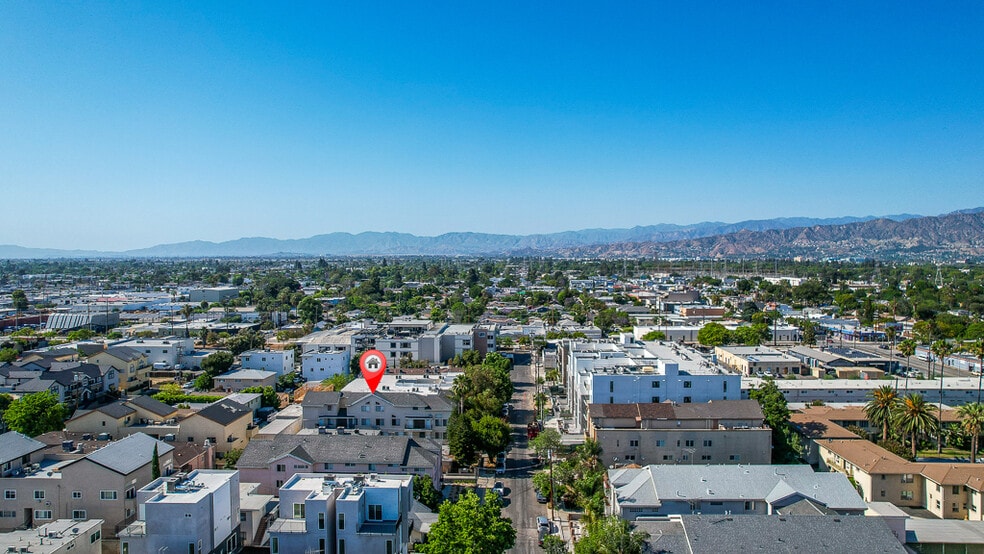 More Photos Of 5319 Cartwright Ave, North Hollywood Apartments For Sale