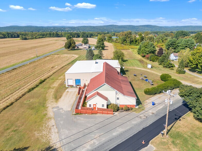 More Photos Of 203 Long Plain Rd, Whately Service For Sale