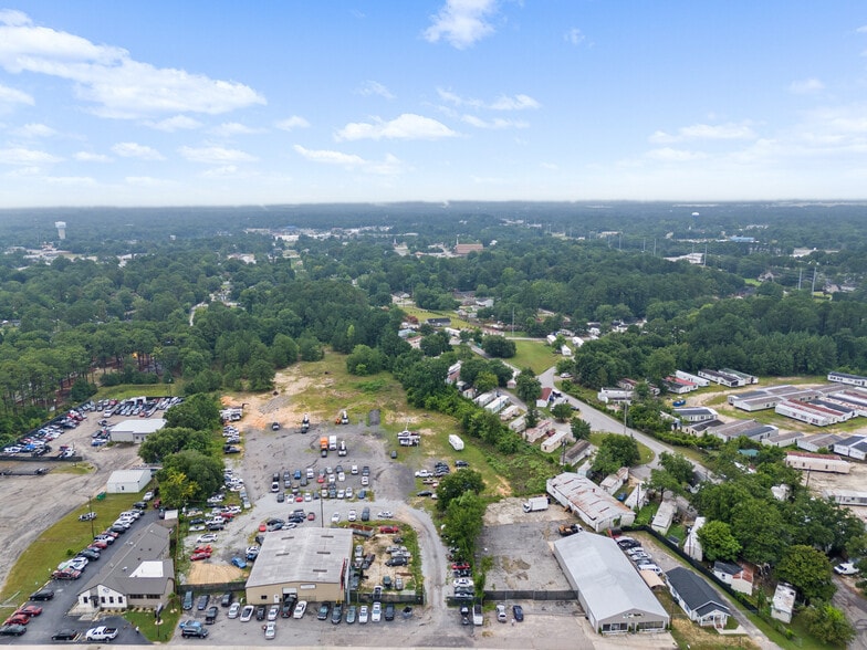 More Photos Of 1821 Augusta Rd, West Columbia Auto Repair For Sale