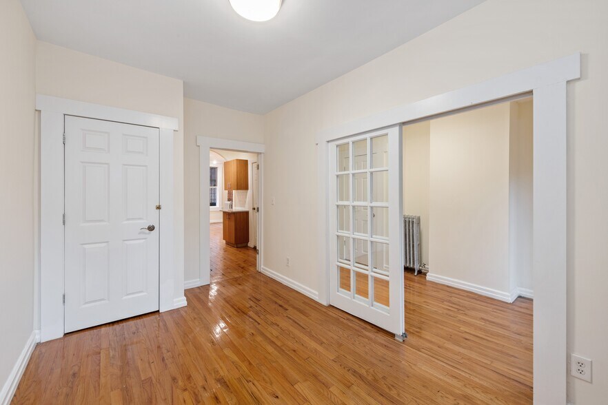 More Photos Of 155 W 9th St, Brooklyn Multifamily For Sale