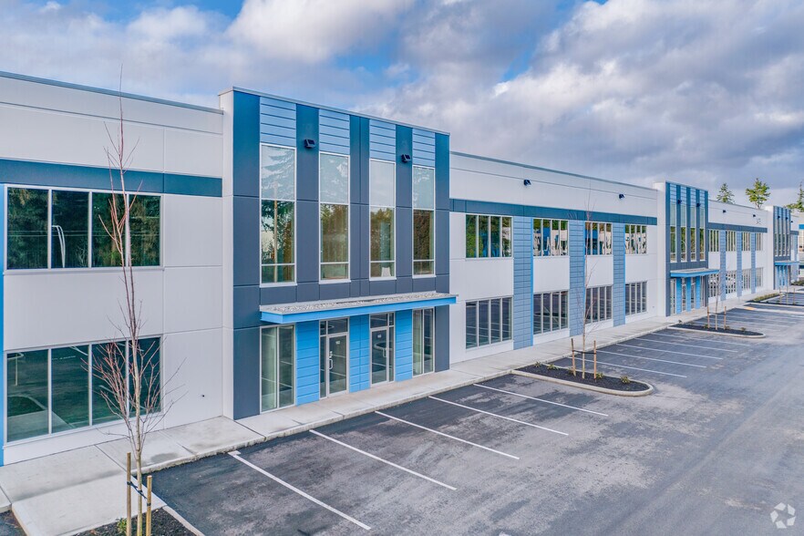 More Photos Of 3475 194 St, Surrey Warehouse For Lease