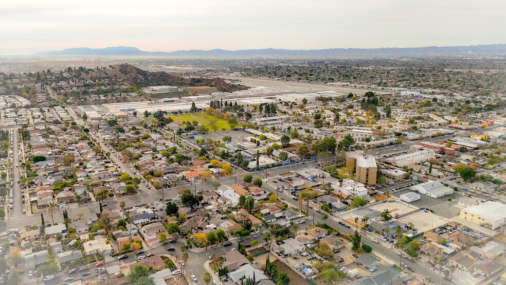 More Photos Of 12937 Van Nuys Blvd, Pacoima Apartments For Sale
