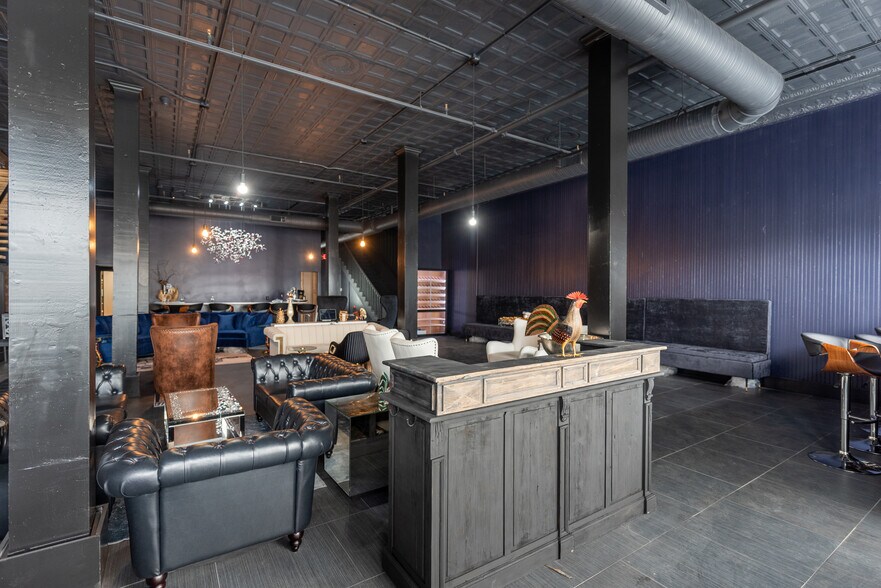 More Photos Of 225 Mason Ave, Cape Charles Storefront For Sale