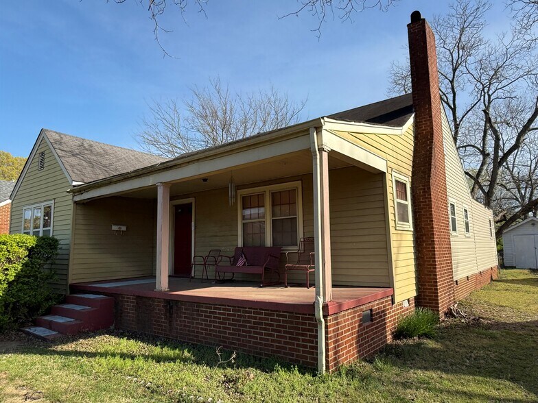 More Photos Of 315 Longwood Dr SW, Huntsville Medical For Sale