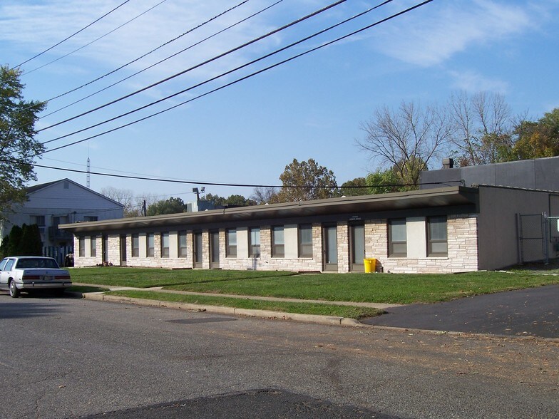 More Photos Of 34-44 W Taylor Ave, Hamilton Office For Lease