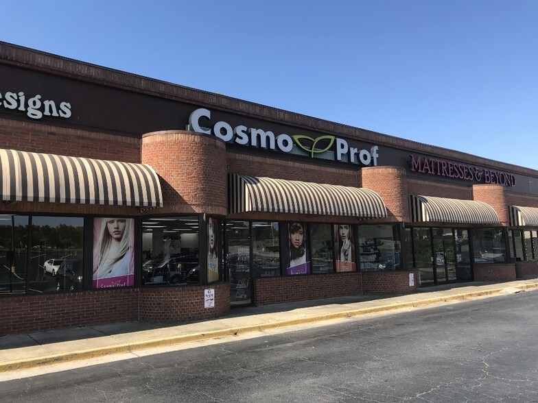 More Photos Of 6330 Lawrenceville Hwy, Tucker General Retail For Lease