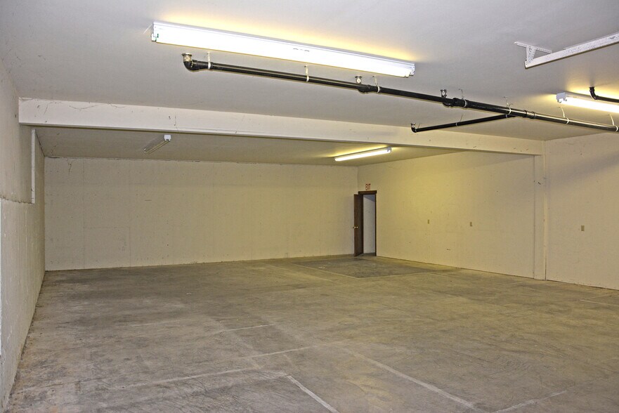 More Photos Of 2427 W Sims Way, Port Townsend General Retail For Sale