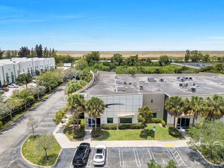 More Photos Of 3900 NW 126th Ave, Coral Springs Warehouse For Sale