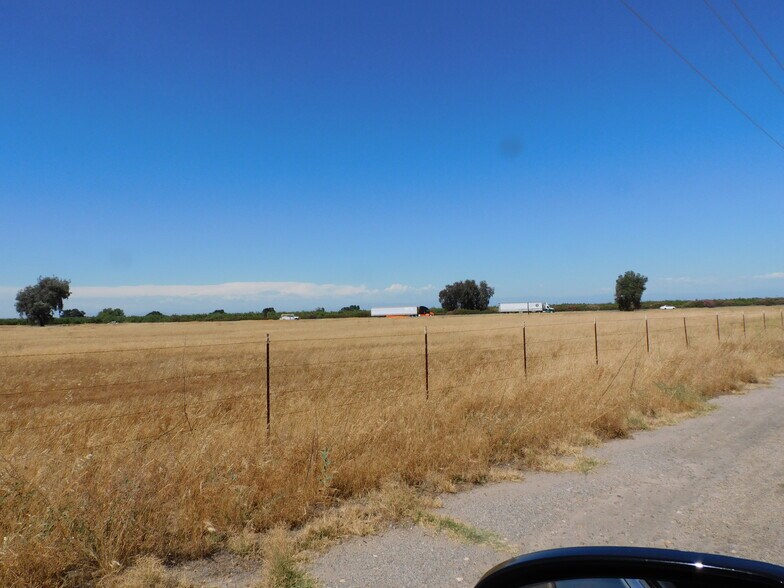 More Photos Of 17639 AVENUE 24 1/2, Chowchilla Land For Sale