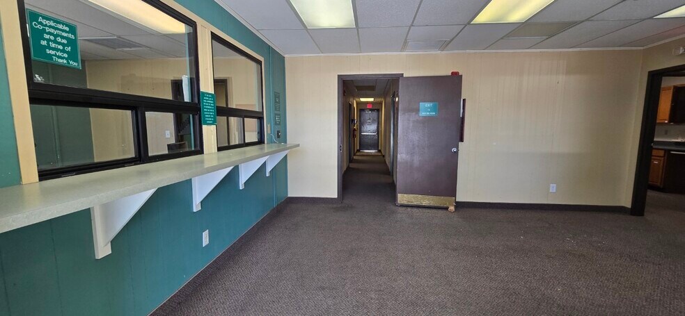 More Photos Of 625 Ruth St, Prescott Office For Sale