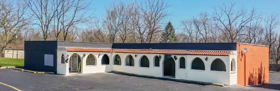 More Photos Of 3614 Wilmington Pike, Dayton Restaurant For Sale