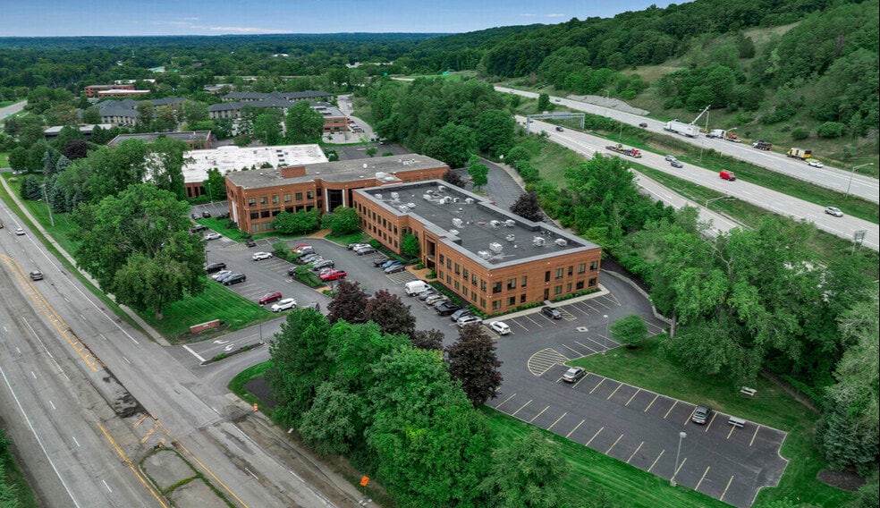 More Photos Of 1250 Pittsford Victor Rd, Pittsford Office For Lease