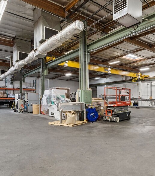 More Photos Of 1620 Marigold Pl, Ontario Warehouse For Sale