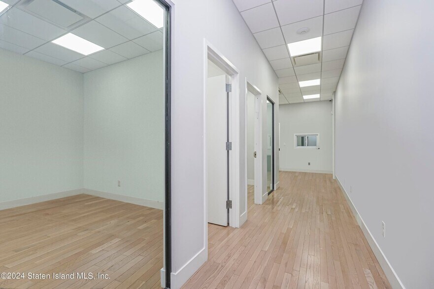 More Photos Of 144 Mcclean Ave, Staten Island Office For Lease