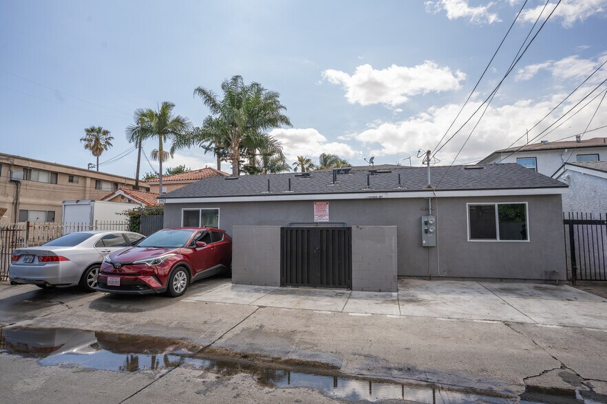 More Photos Of 1952 Pine Ave, Long Beach Apartments For Sale