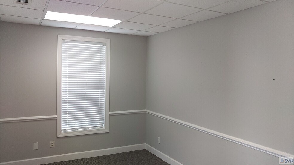 More Photos Of 138 Canal St, Pooler Medical For Lease
