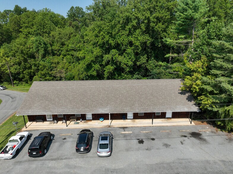 More Photos Of 100 S Kirkland Ave, Elkin Apartments For Sale