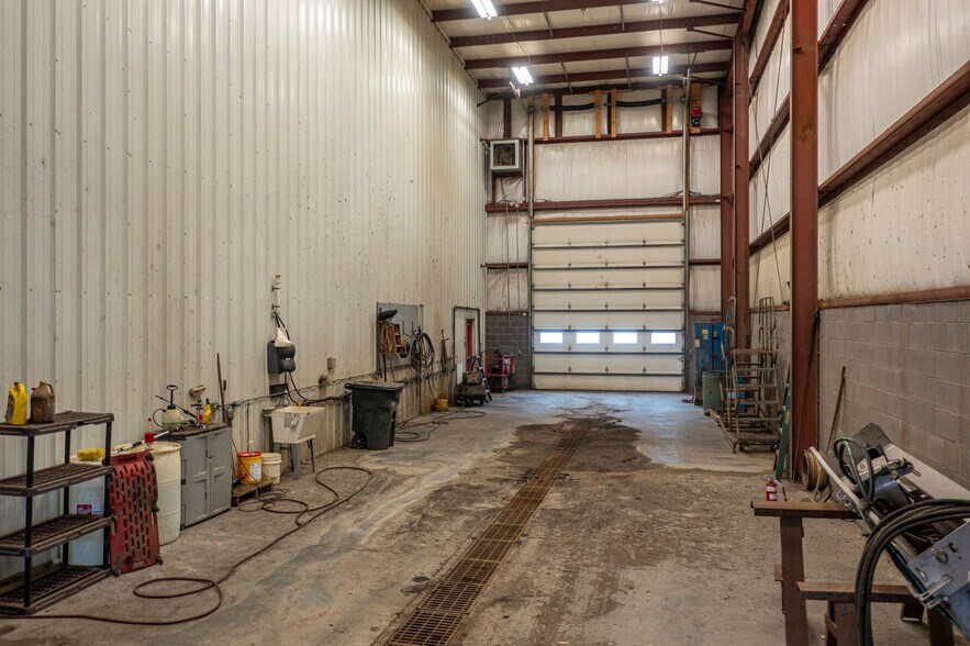 More Photos Of 784 Memorial Hwy, Oley Industrial For Sale