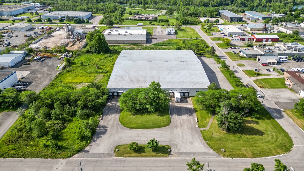 More Photos Of 6040 Progress St, Niagara Falls Warehouse For Lease