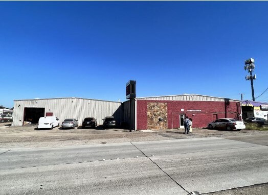 More Photos Of 1010 N Duncanville Rd, Duncanville Flex For Sale