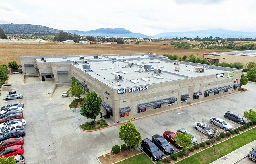 More Photos Of 36580 Penfield Ln, Winchester Light Distribution For Lease