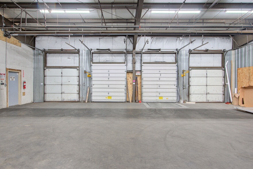 More Photos Of 2925 Welsby Ave, Stevens Point Warehouse For Lease
