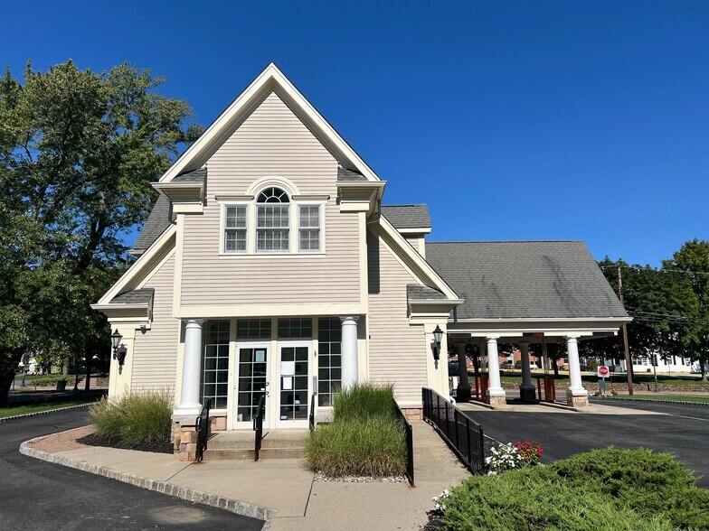 More Photos Of 33 Main St, Sparta Bank For Sale