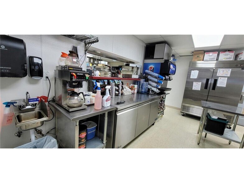 More Photos Of 6501 School St N, Finlayson Restaurant For Sale