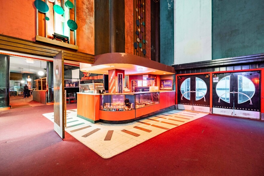 More Photos Of 14238 Harper Rd, Detroit Theater Concert Hall For Sale