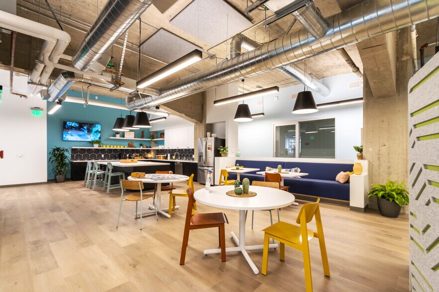 More Photos Of 2001 Van Ness Ave, San Francisco Office For Lease