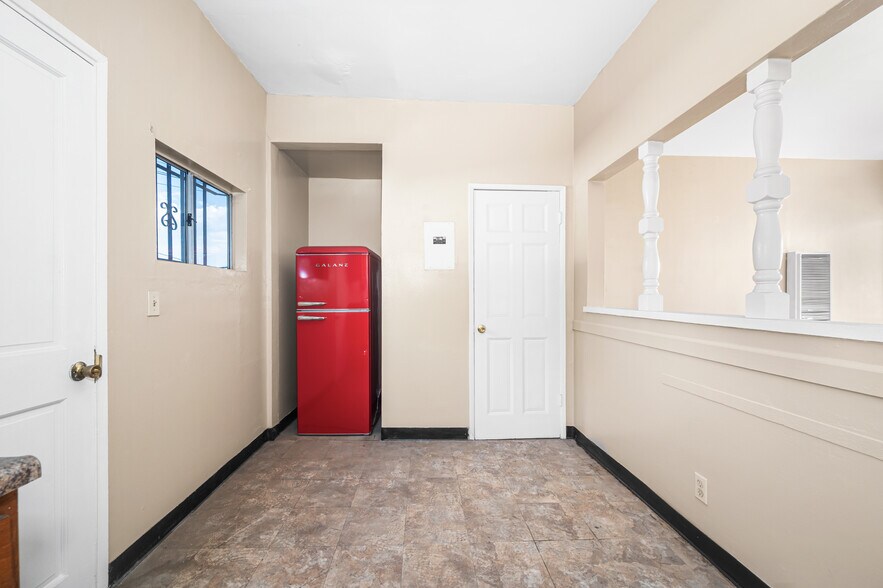 More Photos Of 1727 Bellevue Ave, Los Angeles Apartments For Sale