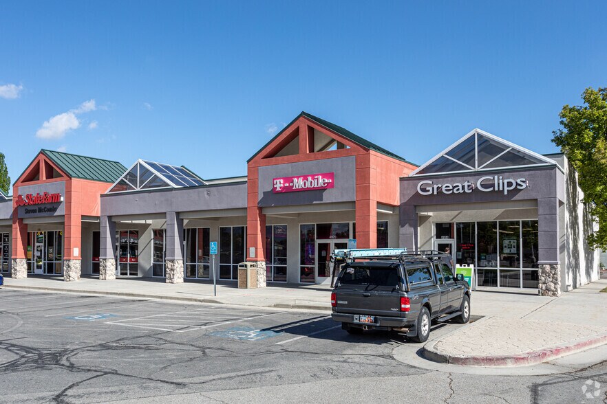 More Photos Of 4918-4950 W 6200 S, Salt Lake City General Retail For Lease