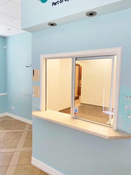 More Photos Of 1217 Piper Blvd, Naples Medical For Sale
