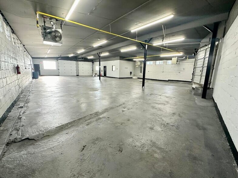More Photos Of 179-181 Watson Ave, West Orange Warehouse For Lease