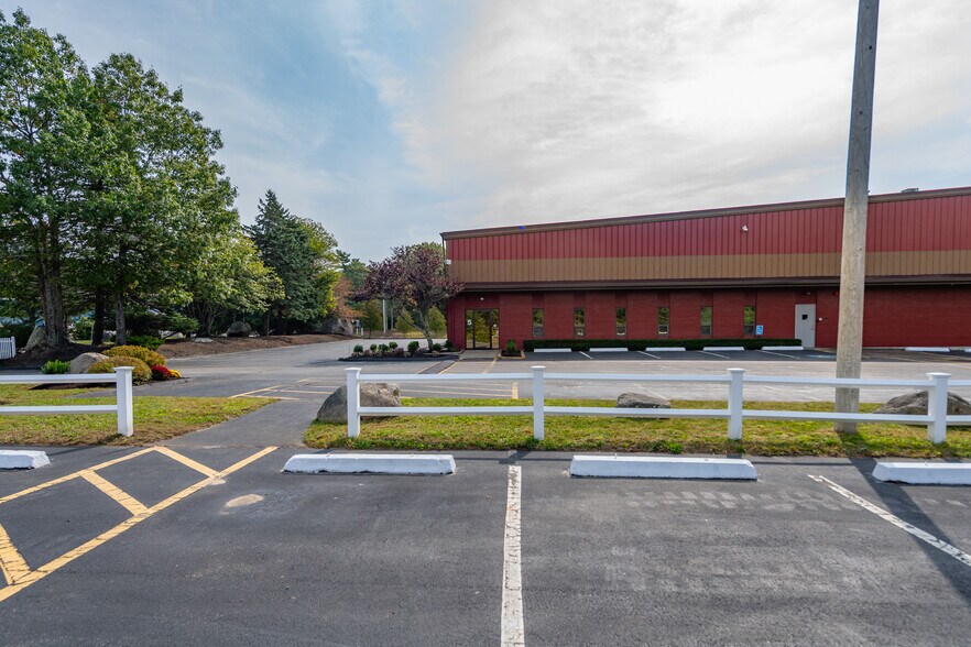 More Photos Of 5 Industrial Dr, Mattapoisett Warehouse For Sale
